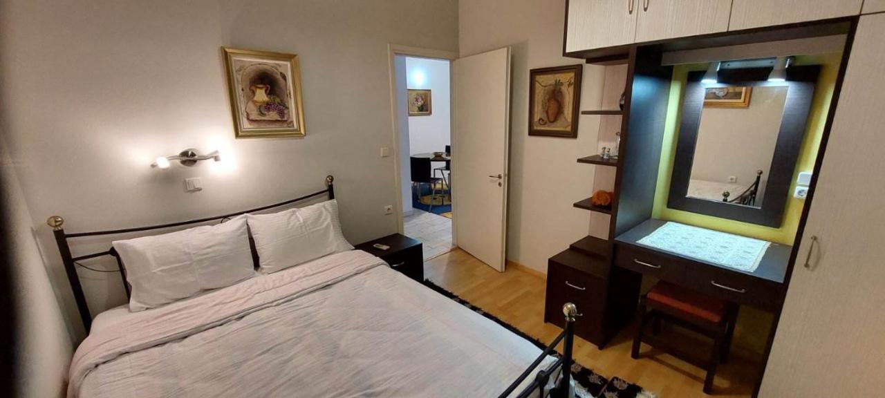 Flora'S Boutique Apartment At The Heart Of Corfu Corfu  Exterior foto